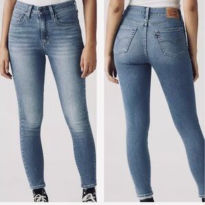 Levi's 721 High Rise Skinny Jeans